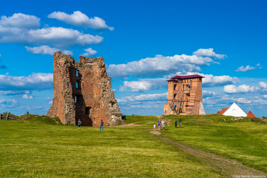 Руины Новогрудского замка