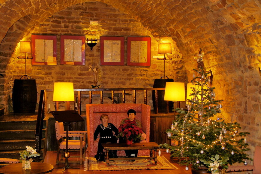 Рождество в старинном замке Испании (парадор де Кардона) - 2 часть