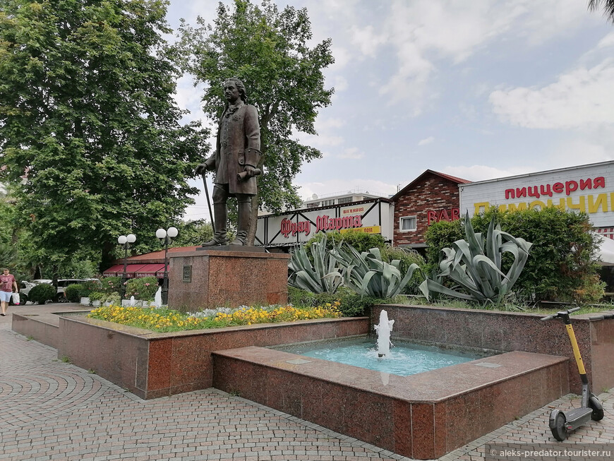 Памятник Петру I в Сочи
