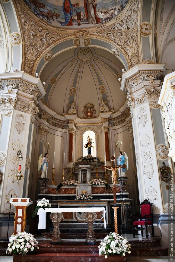 Барочная церковь Сан-Джузеппе — жемчужина Таормины на Сицилии