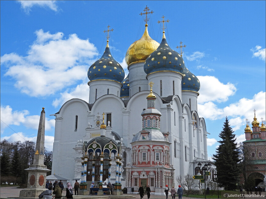 Знакомимся с Подмосковьем: Сергиев Посад, Абрамцево, Дмитров