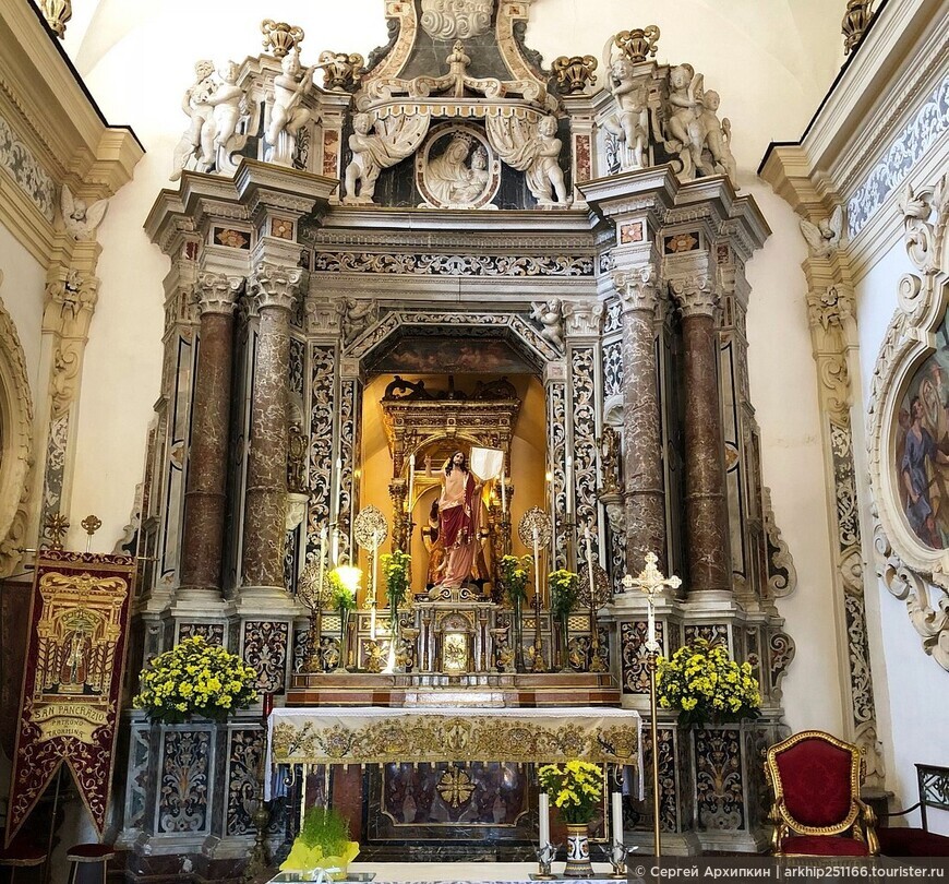 Церковь Святого Панкратия — главного святого в Таормине на Сицилии