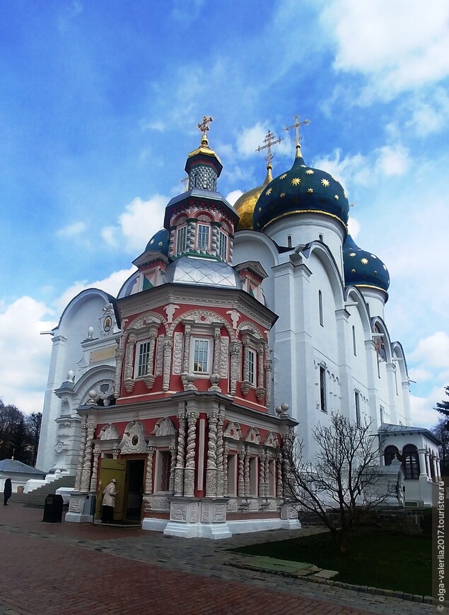 Надкладезная часовня.