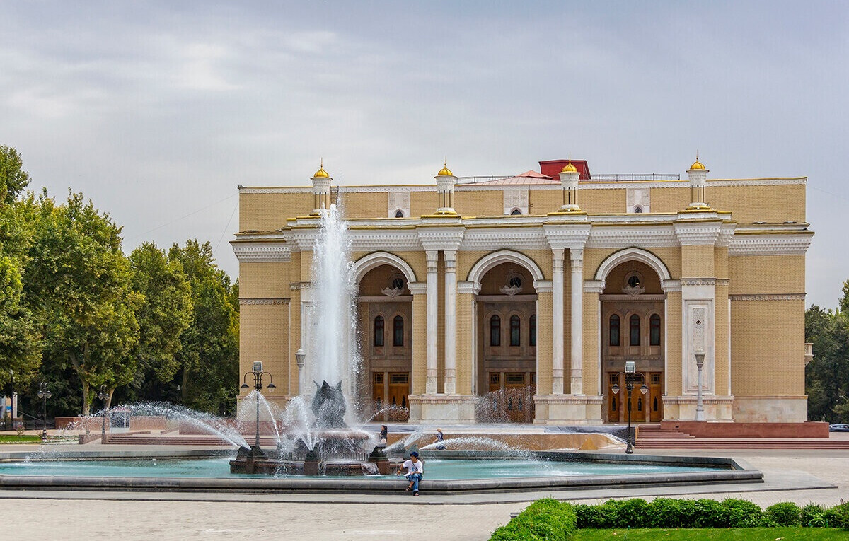 Театр оперы и балета в ташкенте