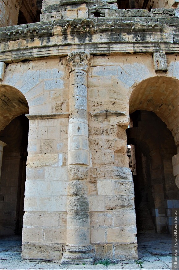 Эль-Джем. Арабский город с римским амфитеатром