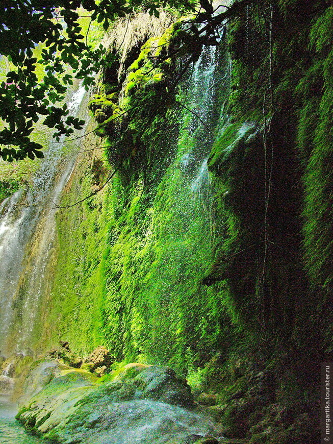 Турция. Водопад  Куршунлу.