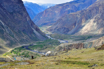Более 2 млн туристов посетили Республику Алтай в 2021 году
