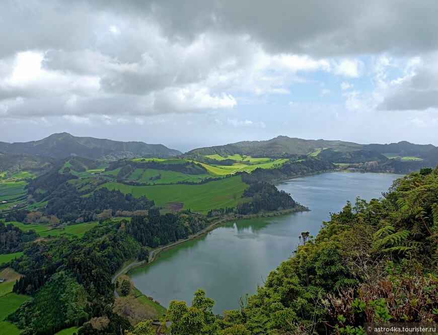 Озеро Furnas.