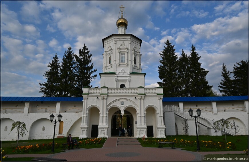 Солотчинский женский монастырь