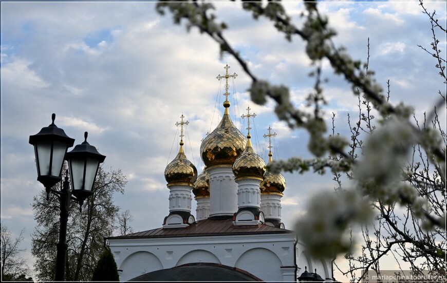 Солотчинский женский монастырь