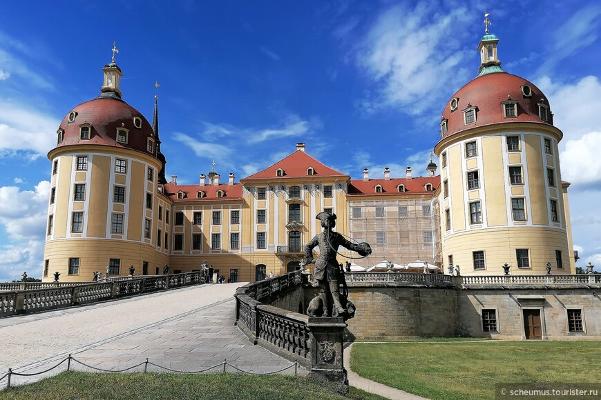 Замок Морицбург возле Дрездена