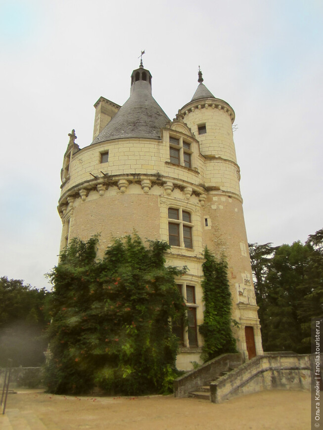 Шенонсо - дамский замок 