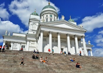 Финляндия вскоре откроет для туризма границу с РФ 