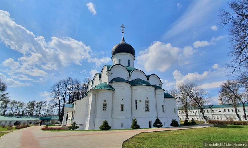 Еще не город, но столица