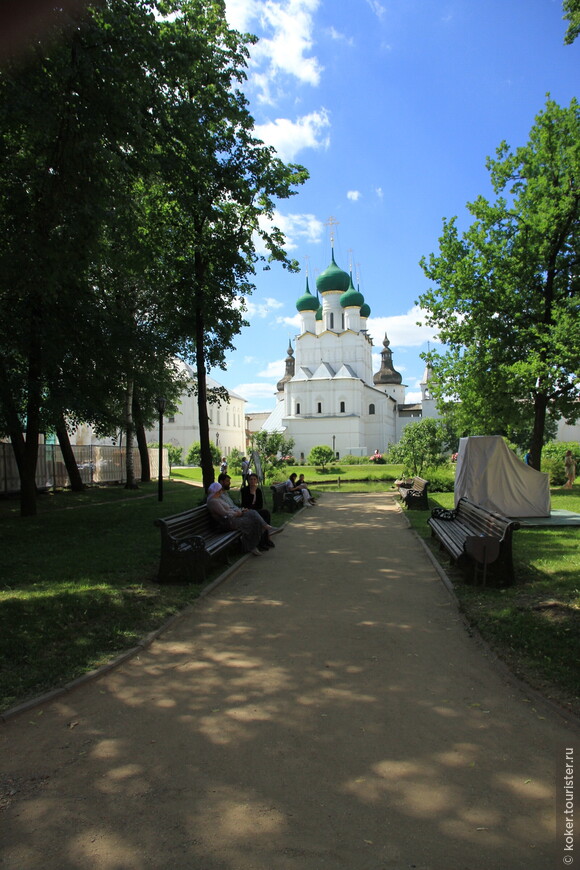 Невеликий Ростов Великий