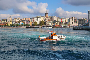 Спрос на поездки в Стамбул у россиян вырос в 10 раз 