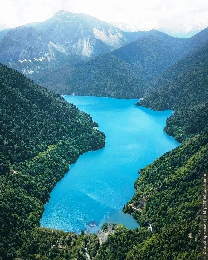 Озеро Рица — главная природная жемчужина Абхазии
