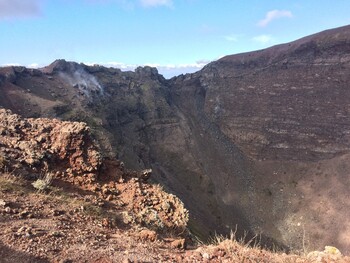 В Италии турист упал в кратер вулкана Везувий