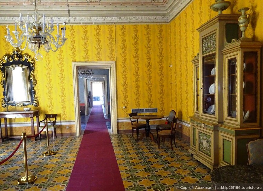 Главный дворец барочного Ното — Палаццо Николачи