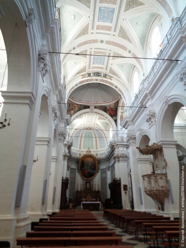 Барочная церковь Святого Иоанна Евангелиста — с отличной смотровой площадкой на Модику в Сицилии