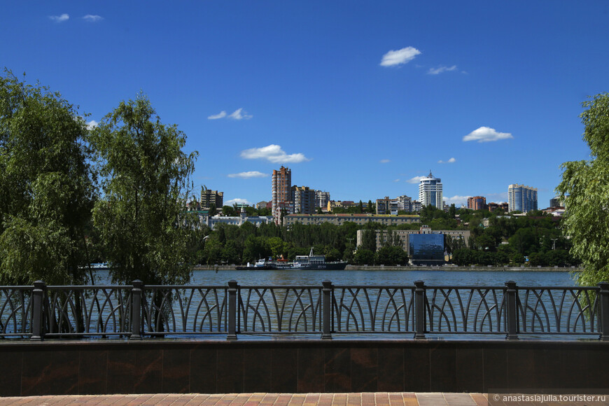 «Левобережный» парк — любимое прогулочное пространство в Ростове-на-Дон