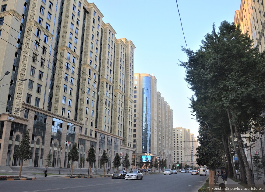 В центре города Душанбе