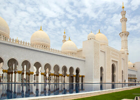 Абу-Даби. Президентский Дворец и Мечеть шейха Заида