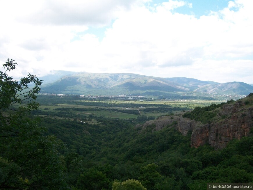 Посещение села Перевального, Красная пещера и водопад Су-Учхан