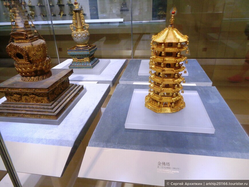 Исторический музей в Нанкине — один из крупнейших в Китае