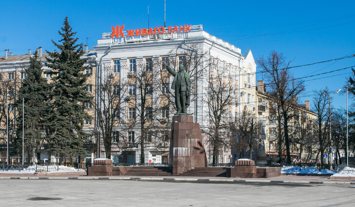 Площадь Ленина, памятник В. И. Ленину в Рязани
