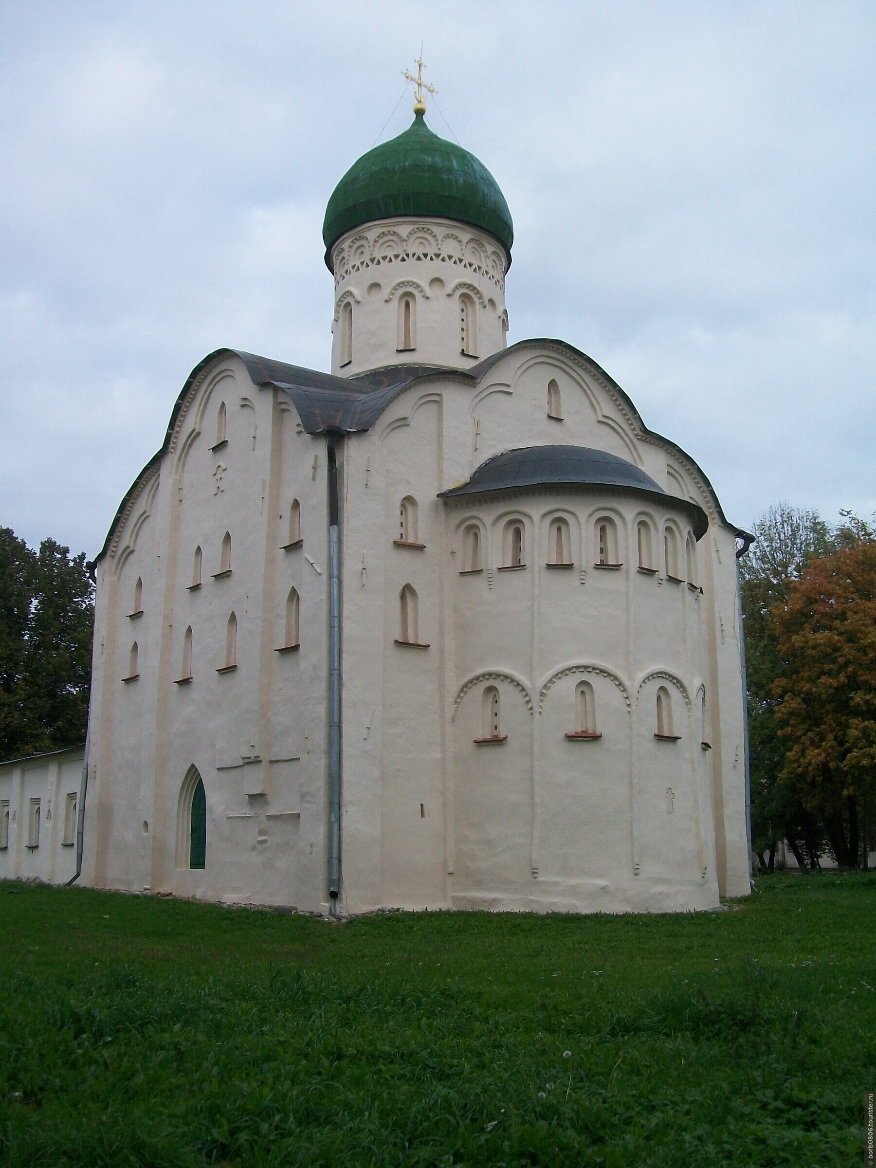Дмитриевский собор, Владимир архитектура апсиды