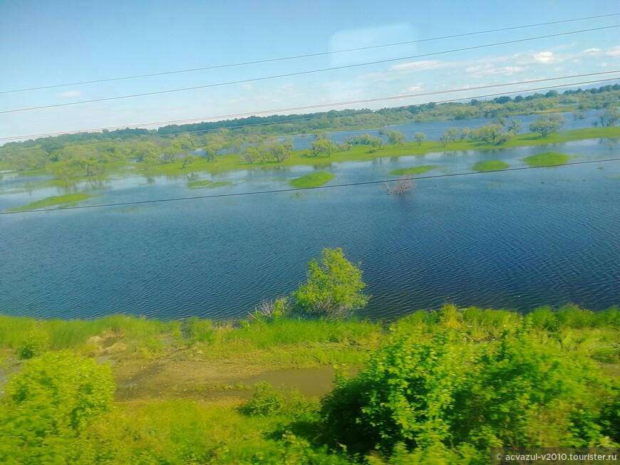 По пути на электричке из Хабаровска в Комсомольск-на-Амуре по Хабаровскому Краю