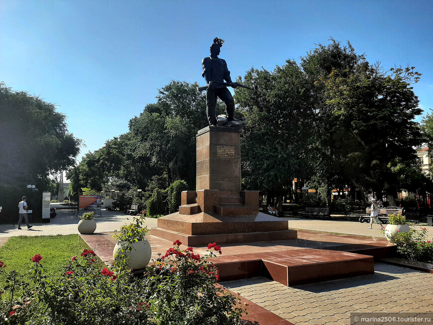 Памятник Борцам за советскую власть 