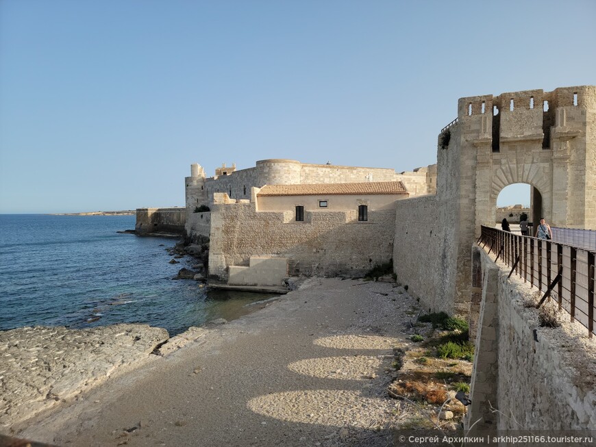Остров Ортиджа — главный исторический район Сиракузы на Сицилии