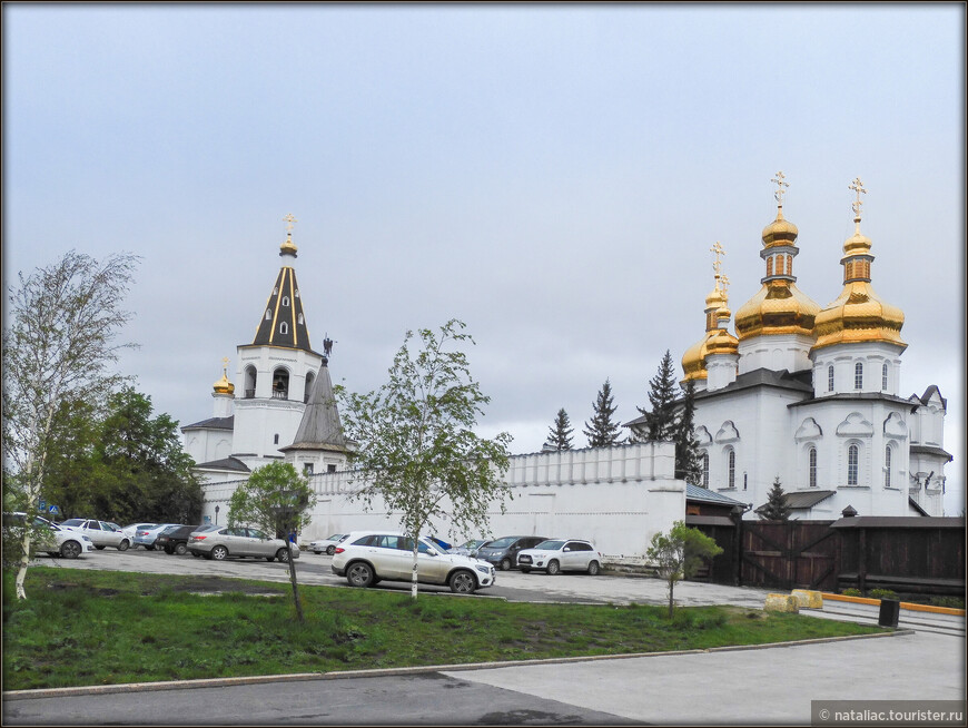 Свято-Троицкий мужской монастырь-первый каменный монастырь в Сибири