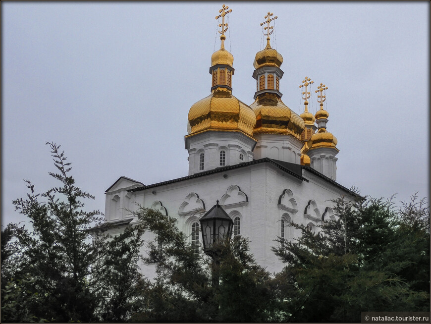 Свято-Троицкий мужской монастырь-первый каменный монастырь в Сибири