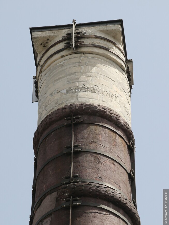 Верхушка колонны Константина.