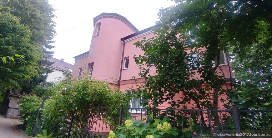 Дом  начала 20 века по улице Гоголя.