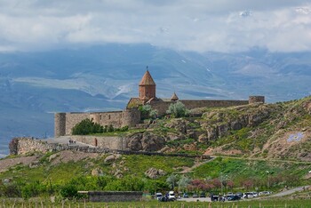 Туристам из РФ не рекомендуют посещать приграничные районы Армении