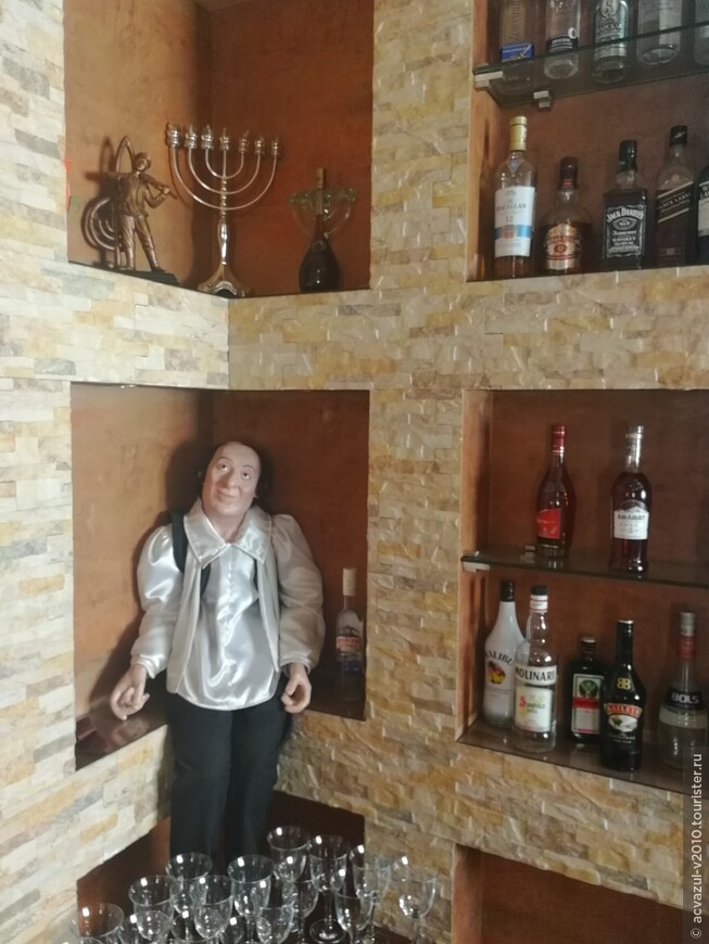 Атмосферный еврейский ресторанчик