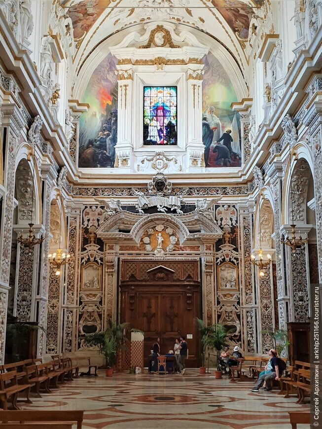 Собор Джезу в Палермо — одна из самых прекрасных церквей которые я видел путешествуя по Миру