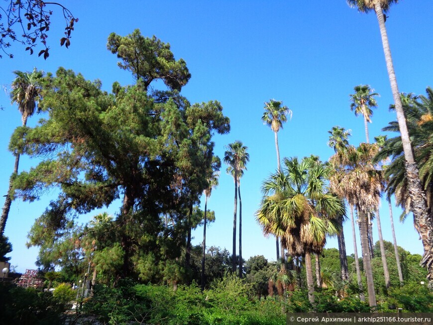 Вилла Джулии — первый и самый известный общественный парк в Палермо на Сицилии