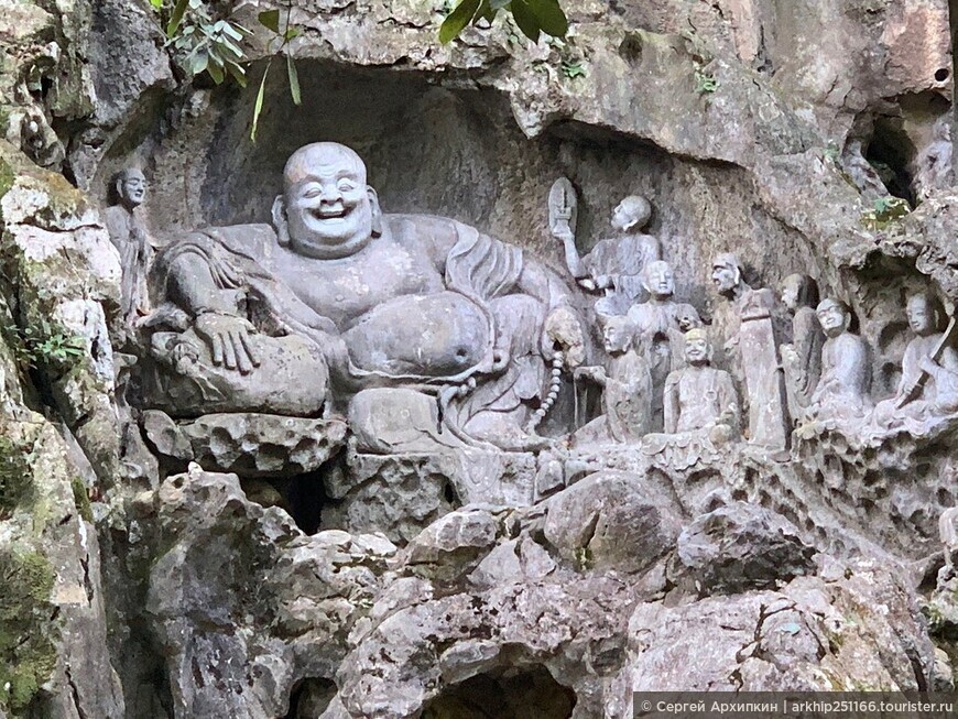 Пещеры Прилетевшая Вершина — с буддистскими скульптурами 10 века в Ханчжоу