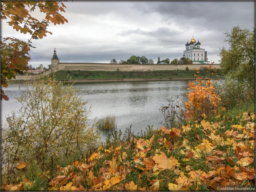 Панорама на Псковский Кремль.