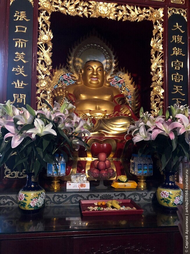 Буддистский храм Шести Баньяновых Деревьев ( 6 века) — в столице Южного Китая — Гуанчжоу (Нанкине)