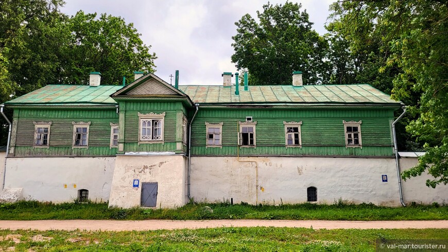 По святым местам Псковщины. Монастыри