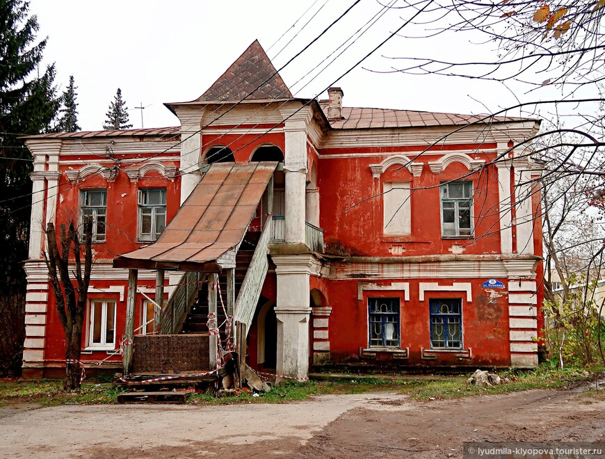 Палаты Коробовых в Калуге в ожидании реставрации