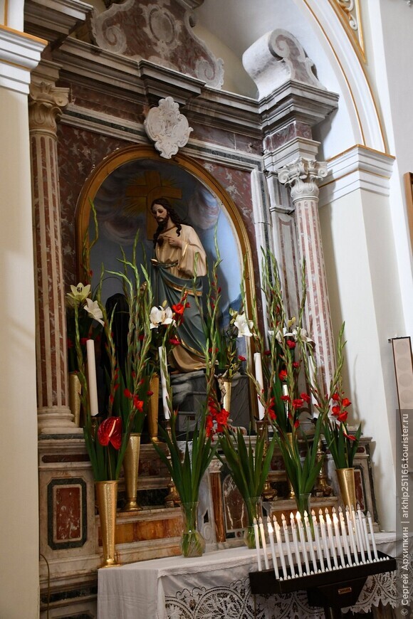 Церковь Сан Джузеппе на острове Липари — к северу от Сицилии