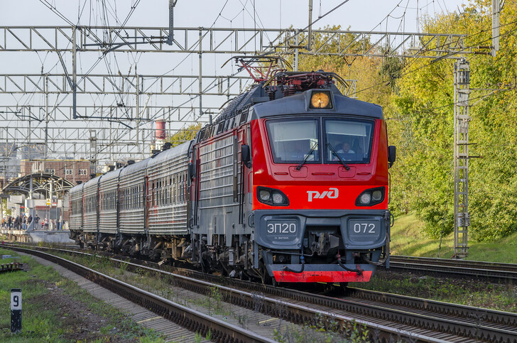Поезд Тамбов — Москва