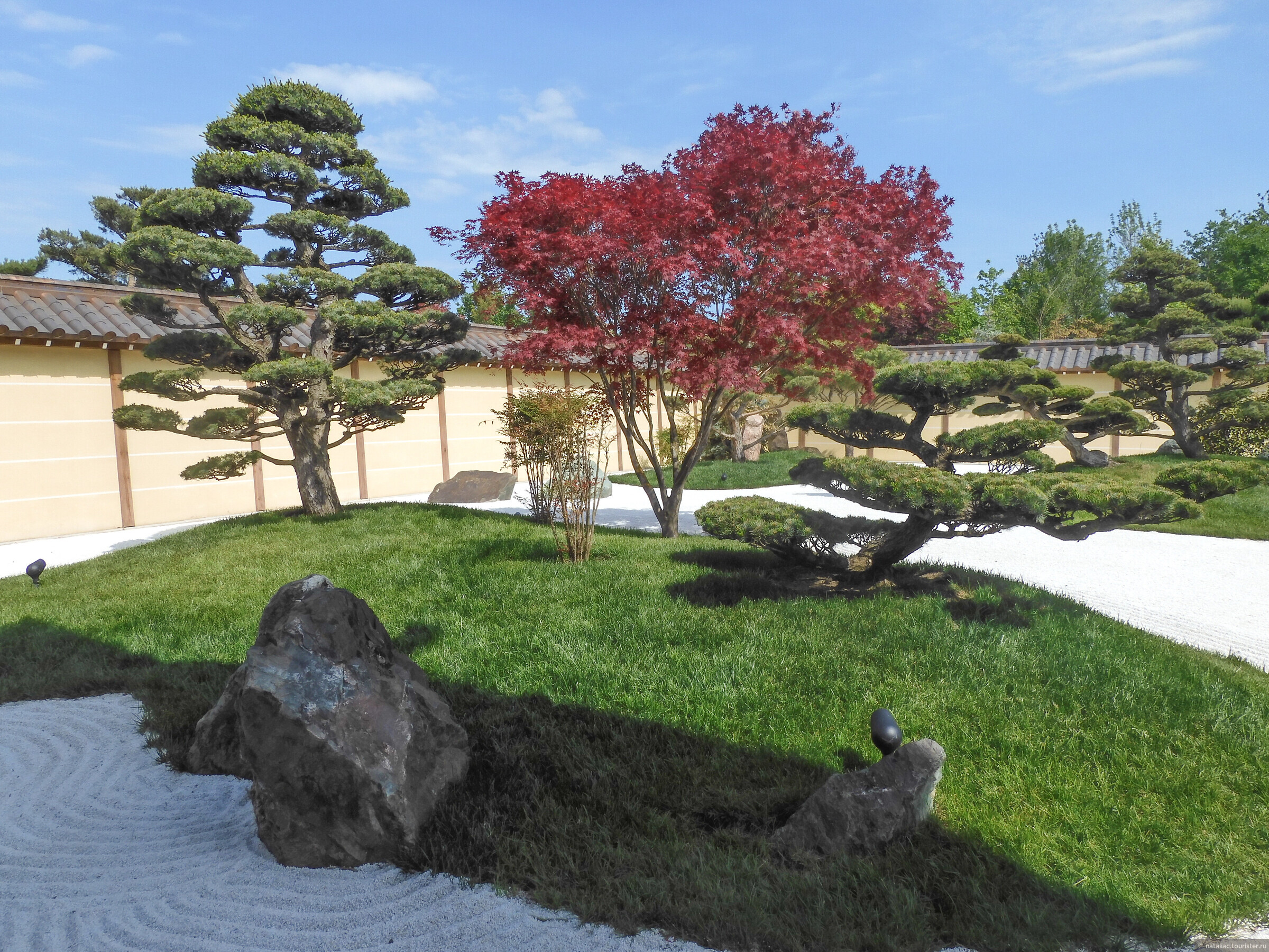Как получить код в японский сад краснодар. Парк Галицкого японский сад. Японский сад в парке Галицкого в Краснодаре. Японский сад в парке Галицкого фото. Карэсансуй японский сад.